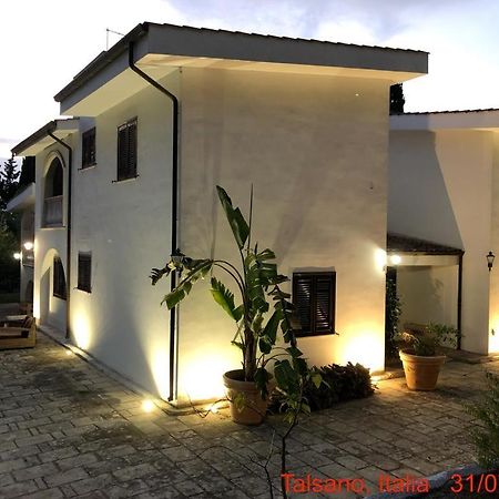 Relais Villa Lama Boutique Hotel Tarente Buitenkant foto