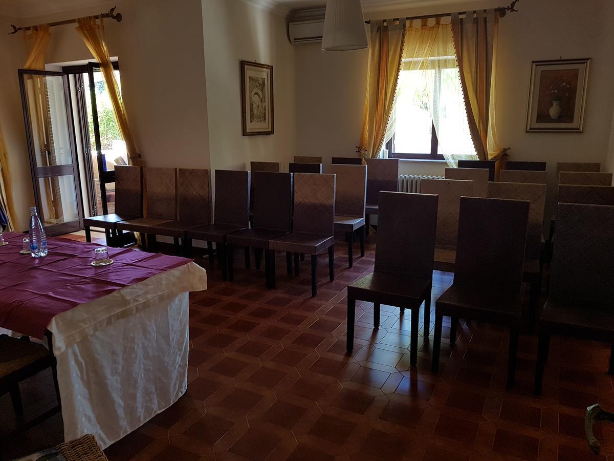 Relais Villa Lama Boutique Hotel Tarente Buitenkant foto