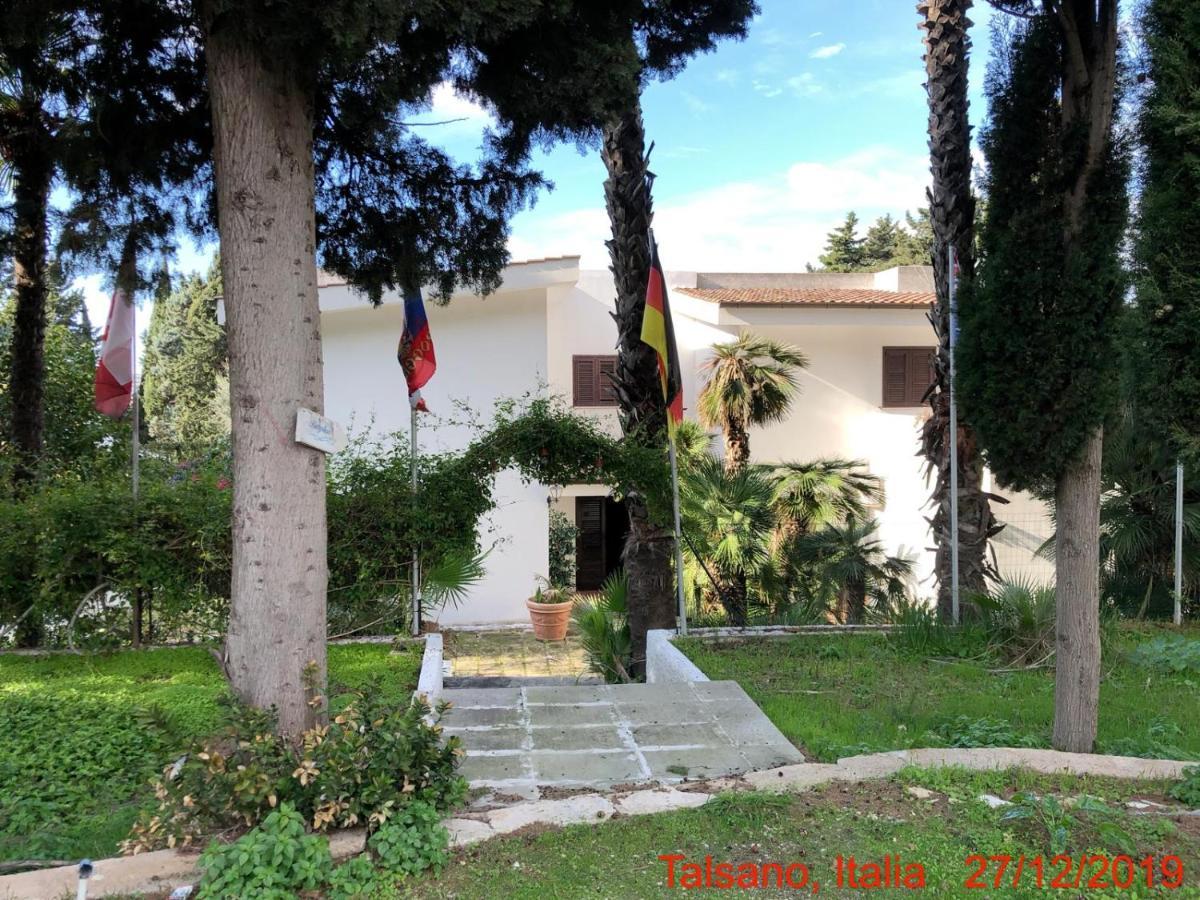 Relais Villa Lama Boutique Hotel Tarente Buitenkant foto